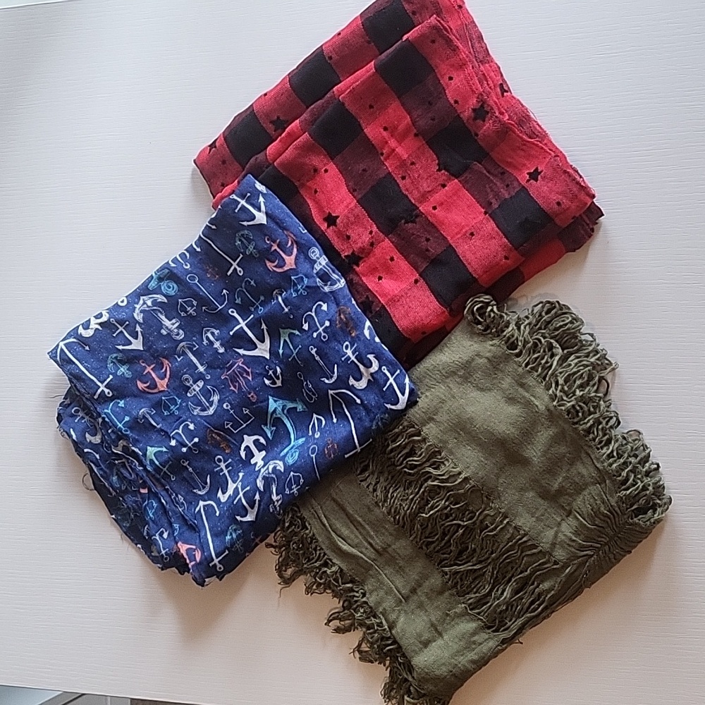 Infinity Scarf Bundle - Picture 1 of 4